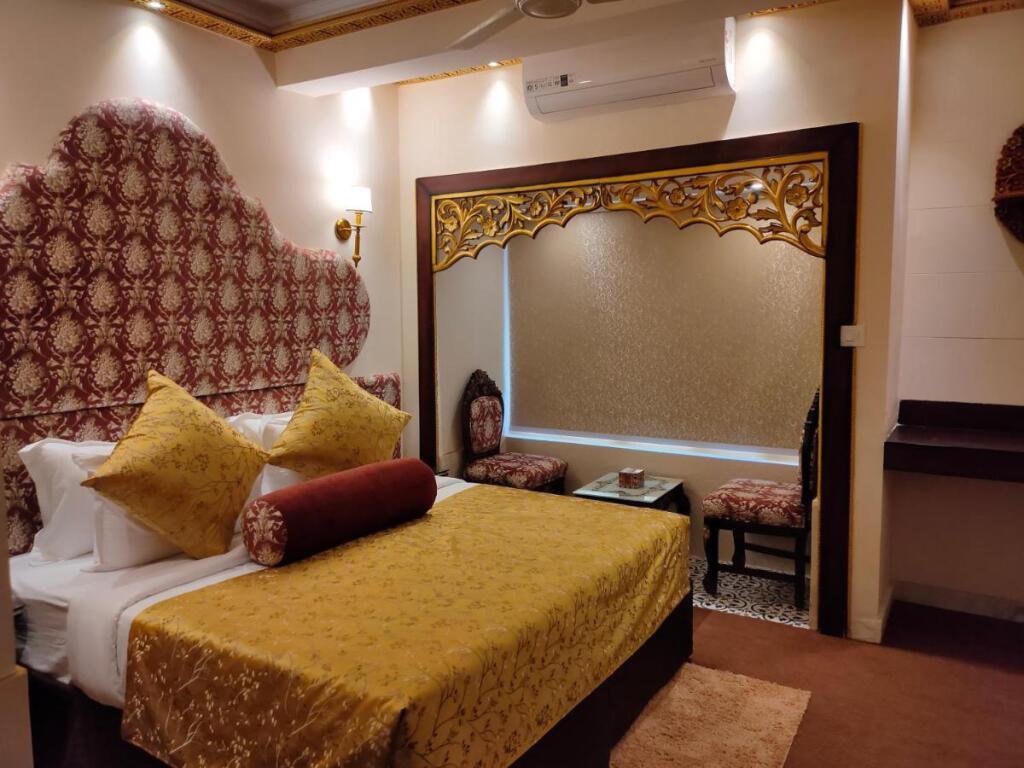 Ришикеш: The Neeraj Ganga Heritage Palace
