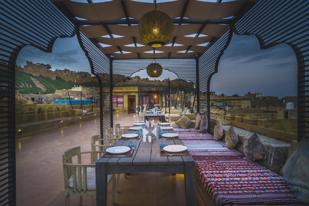Джайсалмер: Hotel Grand Khalifa