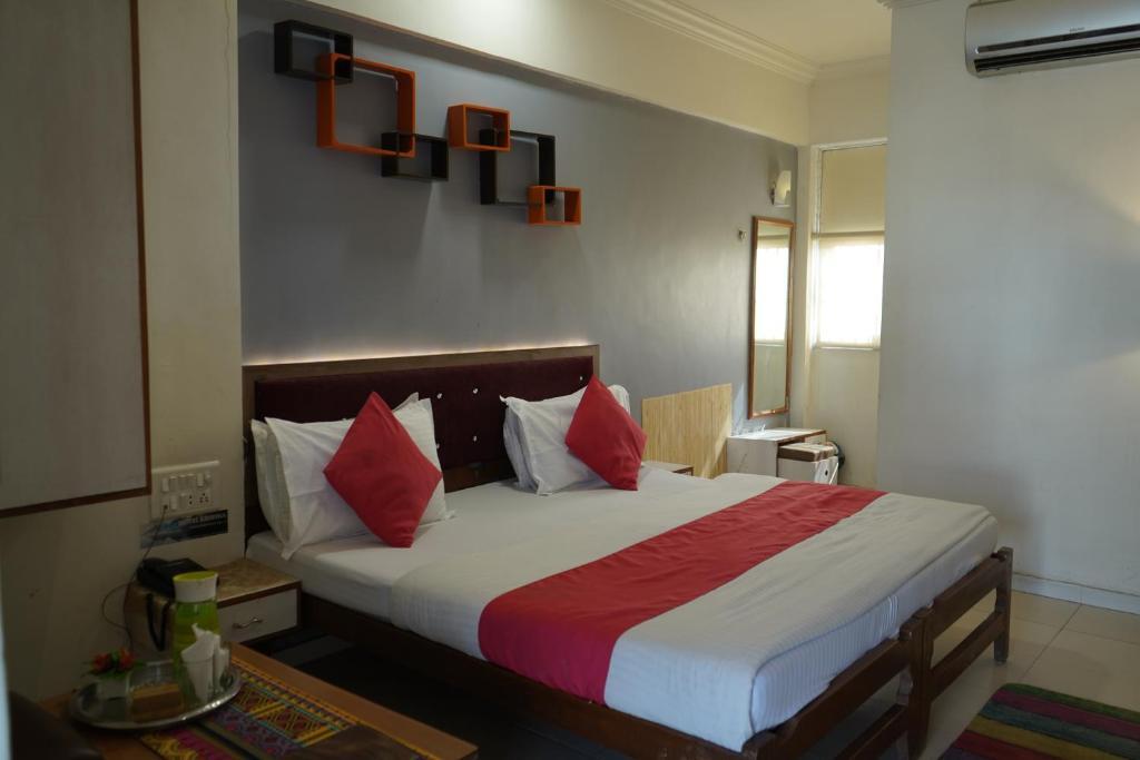 Ахмедабад: Hotel Krishna Ahmedabad