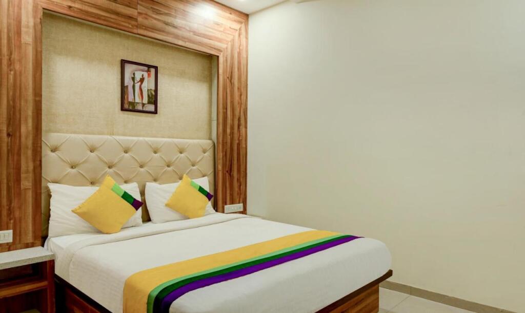 Ахмедабад: Treebo Trip Hotel Landmark