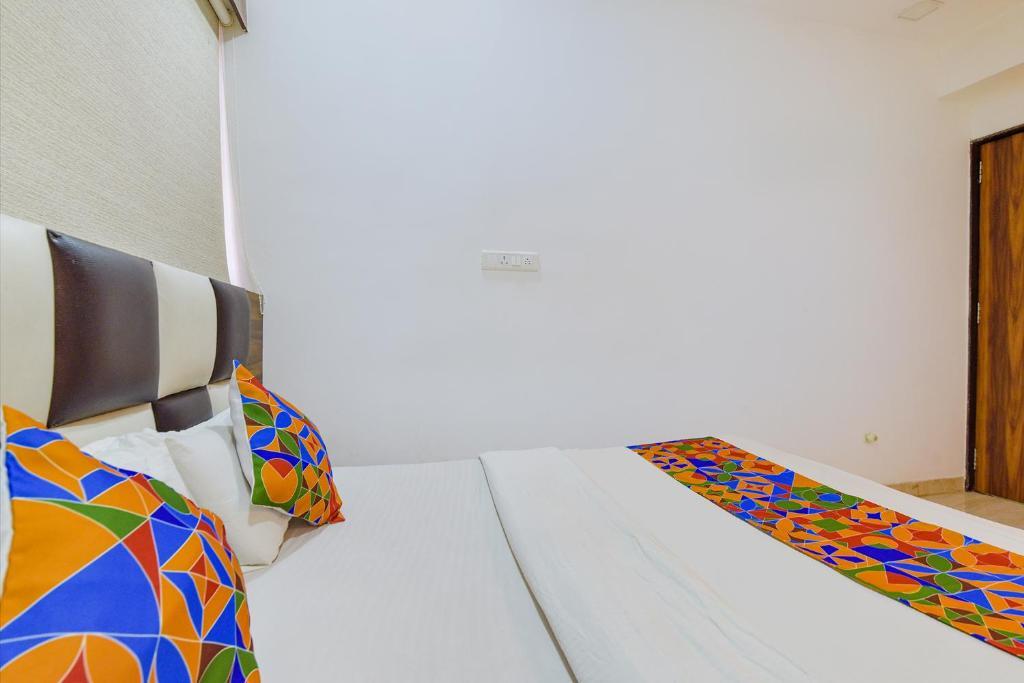 Ахмедабад: Fabhotel Acropole Inn