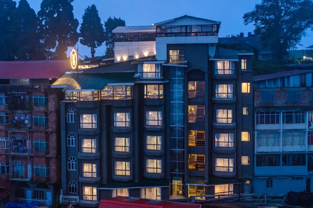 Дарджилинг: Sumi Vista TV Tower Darjeeling