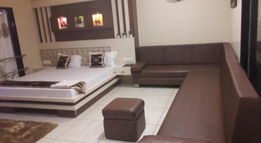 Крепость Jhansi: Hotel Sunrise