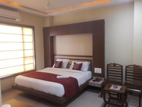 Крепость Jhansi: Hotel Sunrise