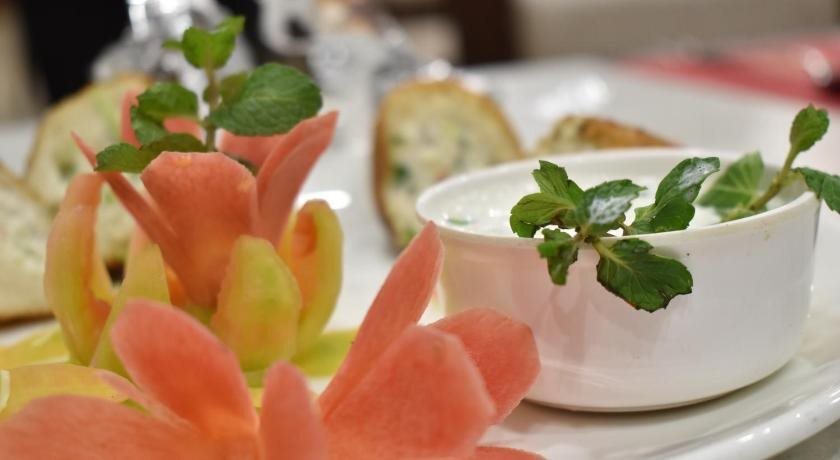 Крепость Jhansi: Hotel Sunrise
