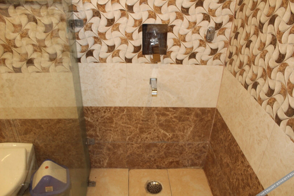 Дехрадун: Height View Residency