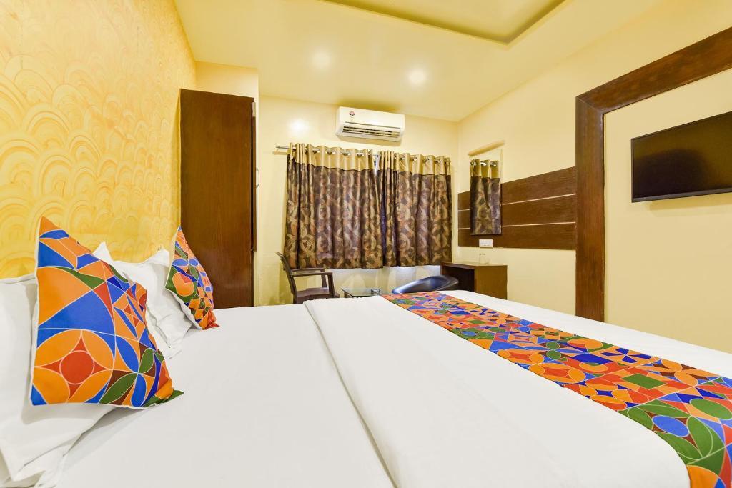 Ахмедабад: Fabhotel Kalash Residency