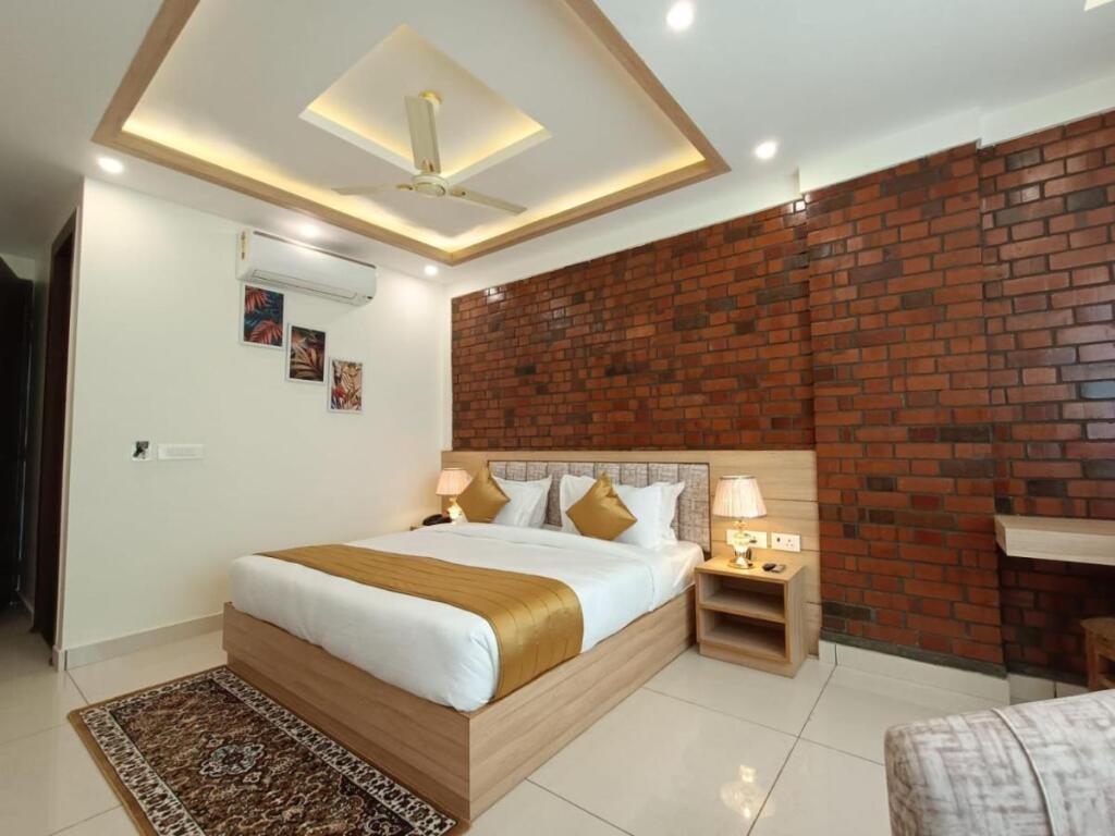 Дехрадун: Hotel Royal Palm