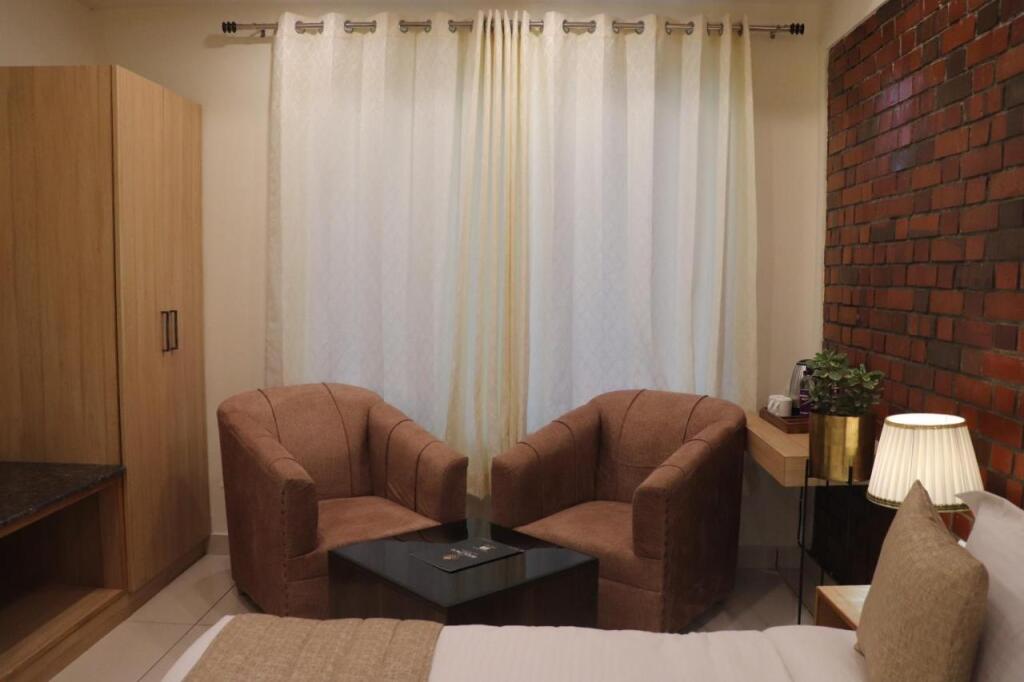Дехрадун: Hotel Royal Palm