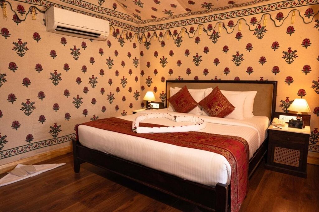 Сарнатх: Om Vilas Benares, Varanasi