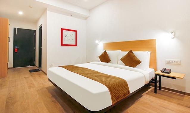 Секундерабад: FabHotel The Alphabet Kompally