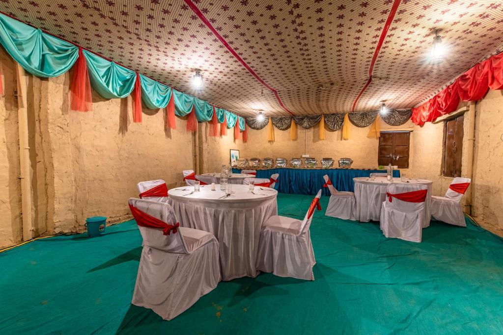 Каной: Rajwadi Desert Camp