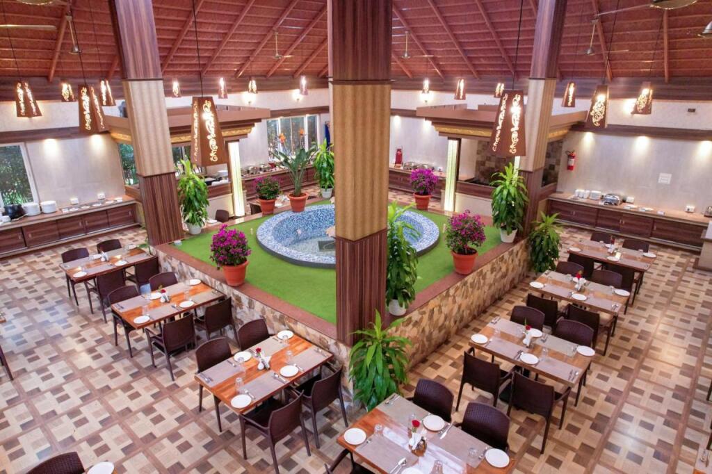Бирур: Honeydewwz Exoticaa Hotel & Resort