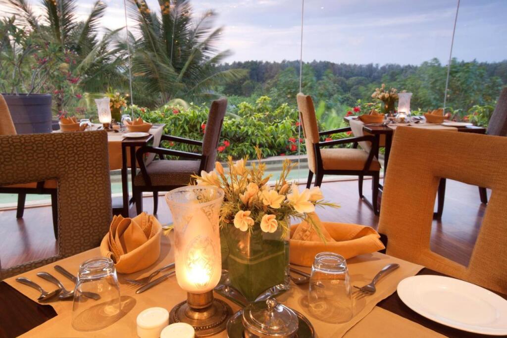 Бирур: The Serai Chikmagalur