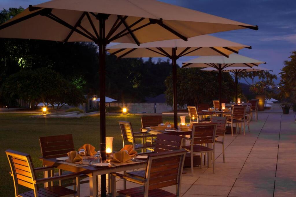 Бирур: The Serai Chikmagalur