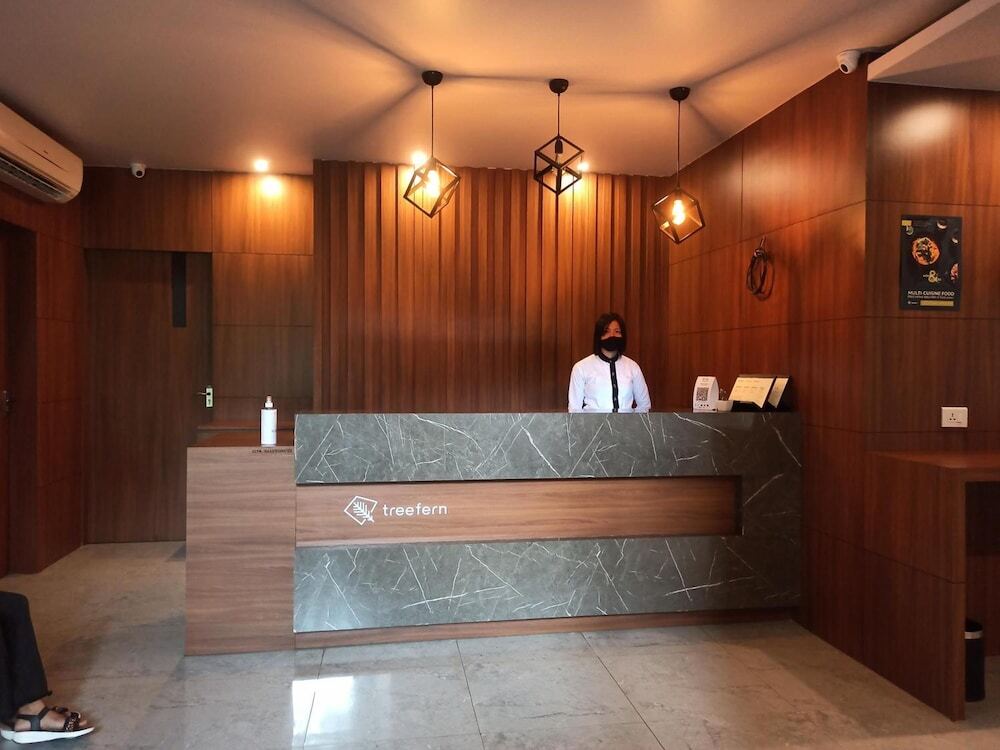 Дибругарх: Hotel Tree Fern