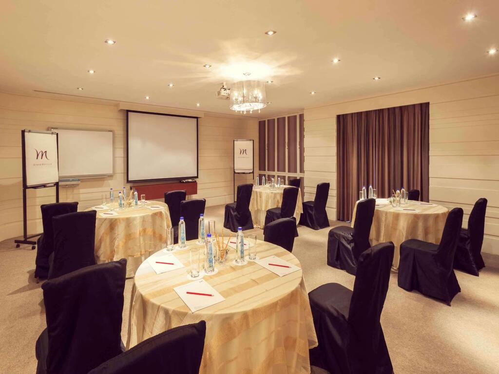 Вадодара: Grand Mercure Vadodara Surya Palace Hotel