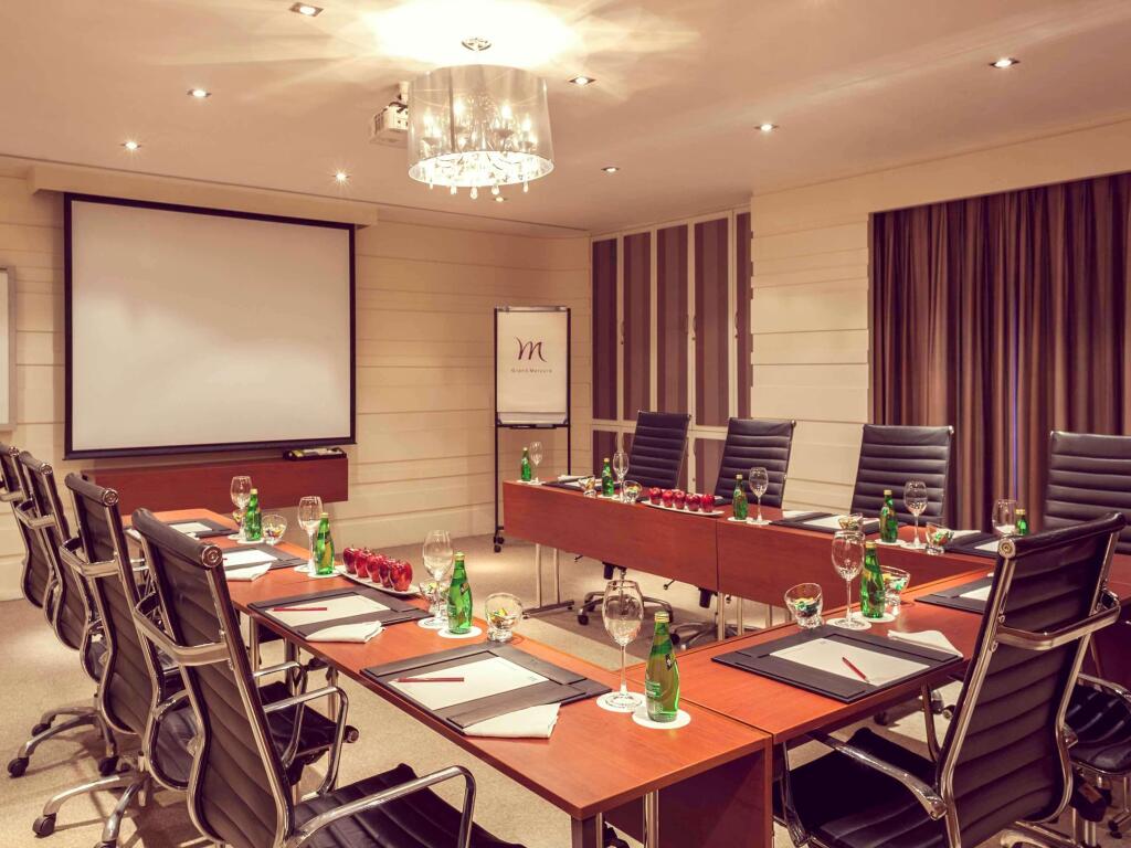 Вадодара: Grand Mercure Vadodara Surya Palace Hotel