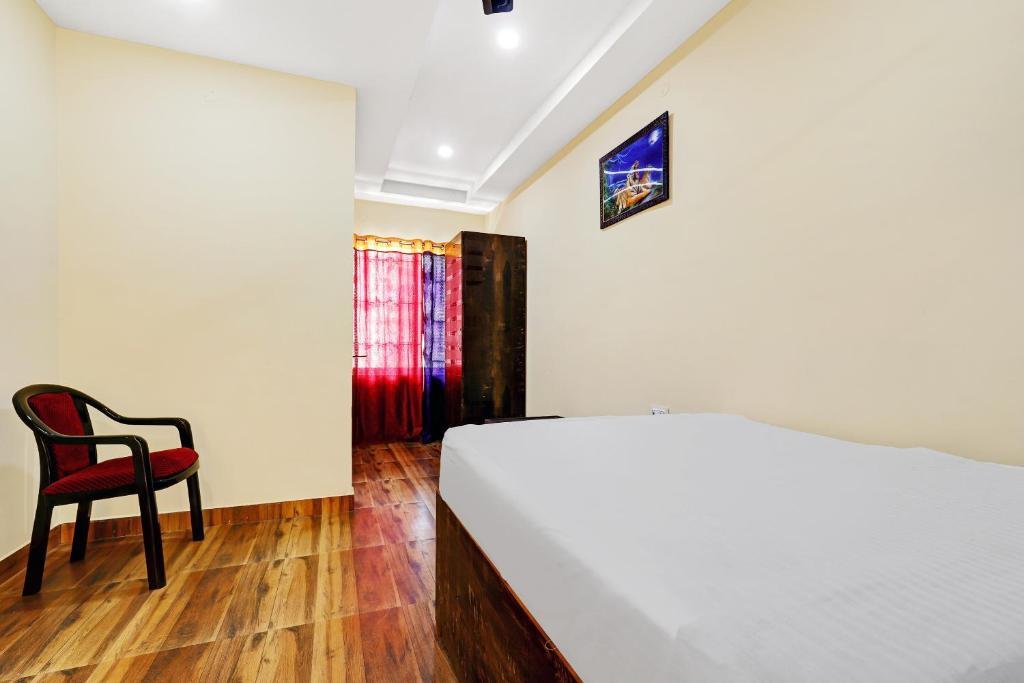 Гувахати: Capital O 86215 R R Homestay