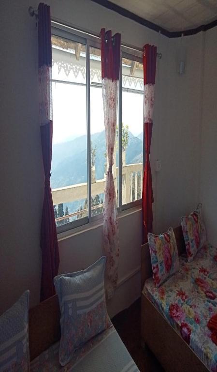Наябазар: Snow View Homestay By Stayapart