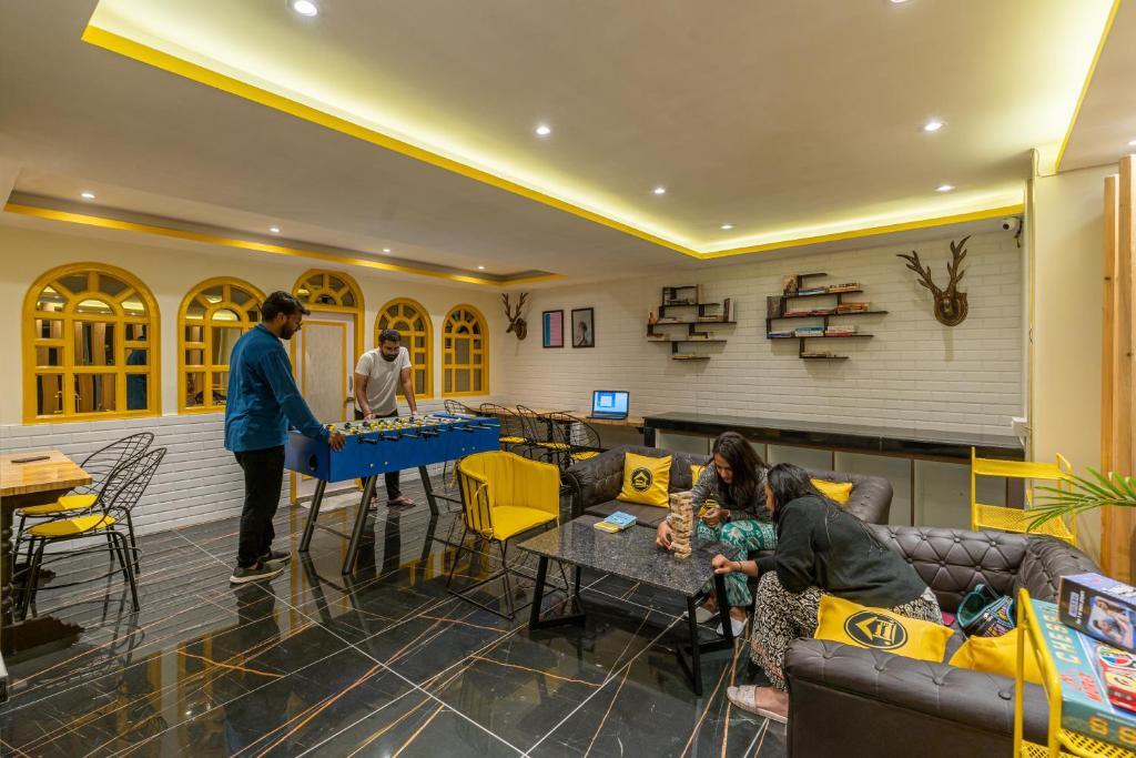 Шимла: The Hosteller Shimla