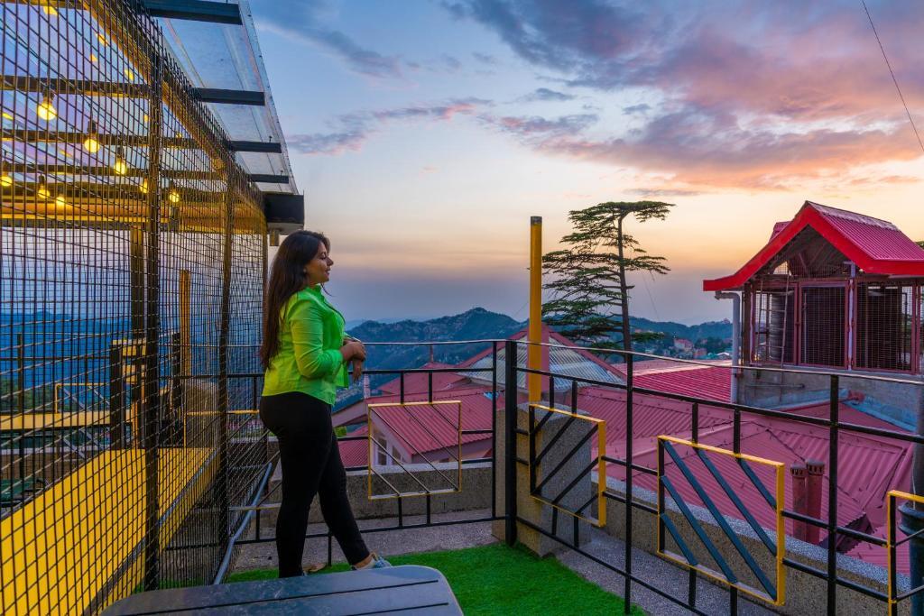 Шимла: The Hosteller Shimla