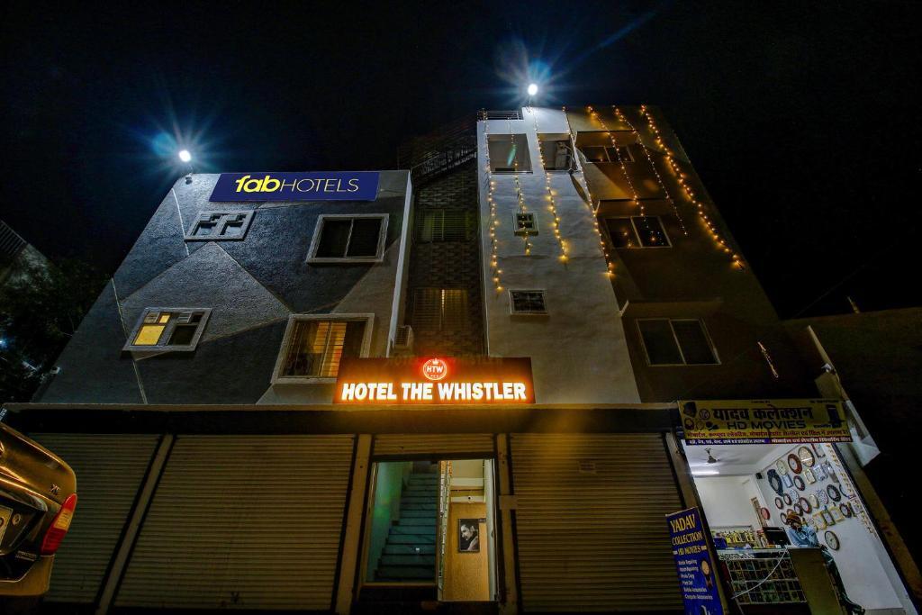 Бхопал: The Whistler by Fabhotels