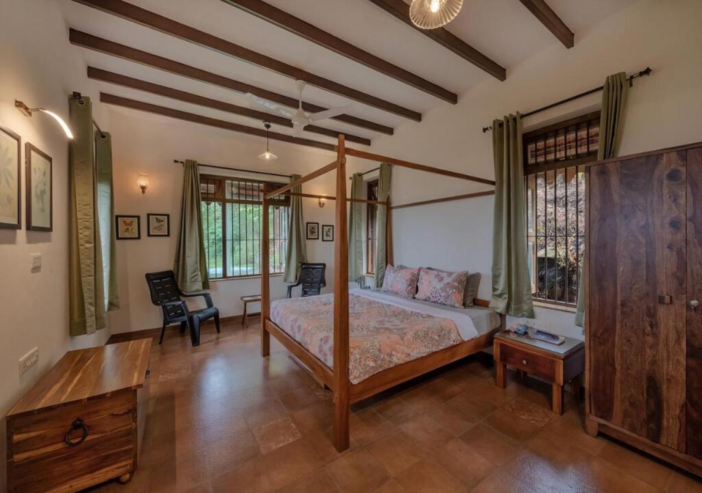 Камбаре Будрук: SaffronStays Niramay