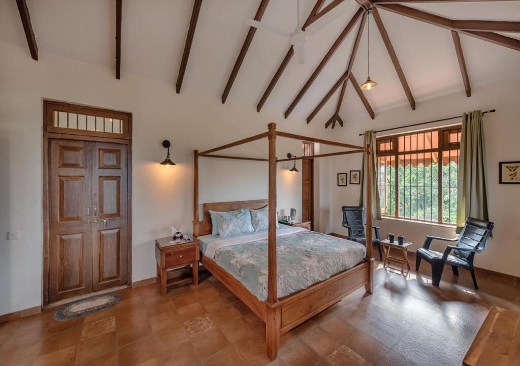 Камбаре Будрук: SaffronStays Niramay