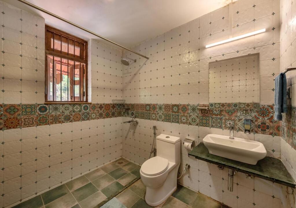 Камбаре Будрук: SaffronStays Niramay