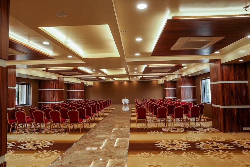 Ширди: Hotel Bhagyalaxmi NX