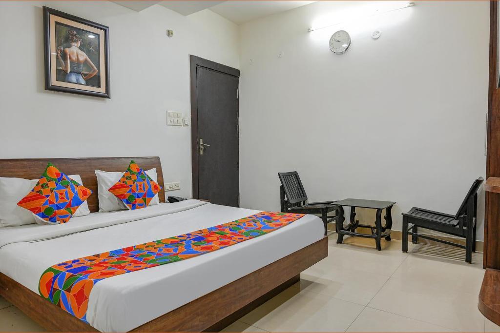 Бхопал: Collection O Hotel Aditya Palace