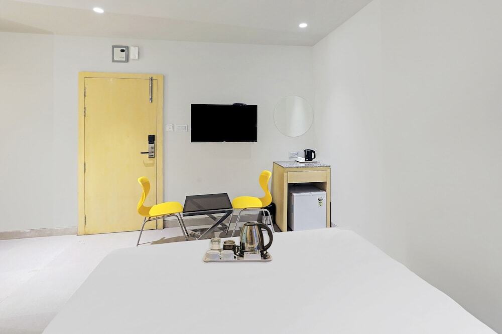 Бхопал: Fabhotel Oasis Yellow Courtyard