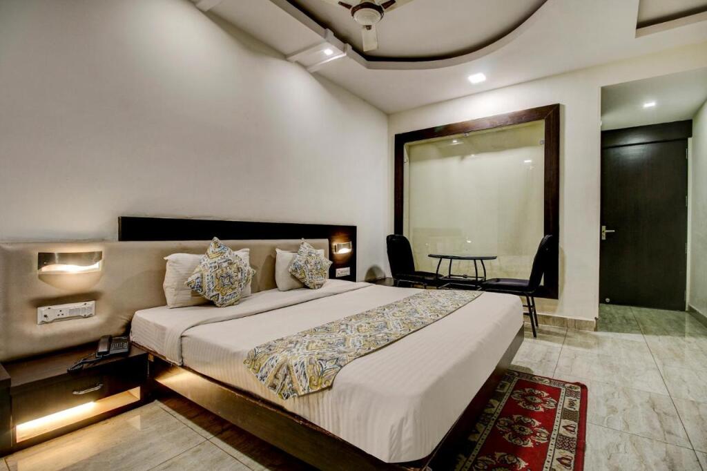 Бхопал: Fabhotel Csfc