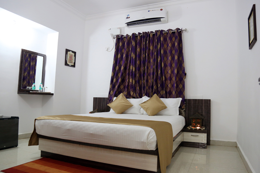 Skylight Royal Stay - A Boutique Resort — фото 1