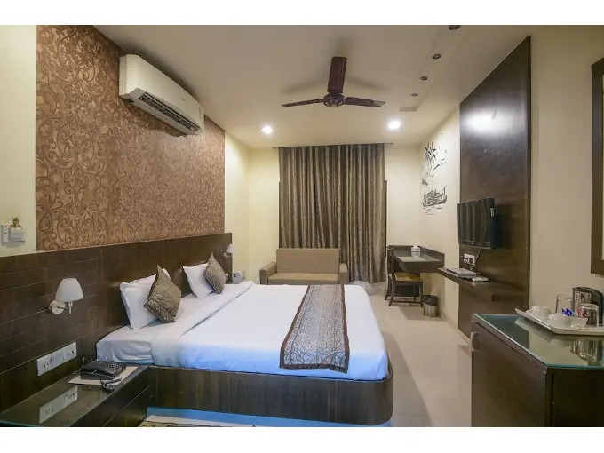 Бхопал: Fabhotel Kamla Regency