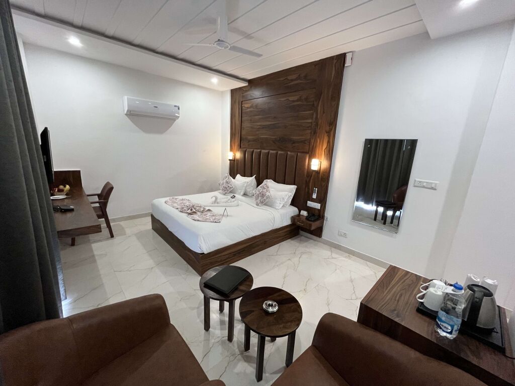 Кангра: Click Collection The Abode Dharamshala