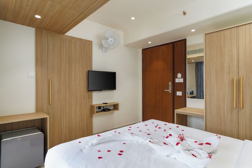 Коччи: The Trios Hotel