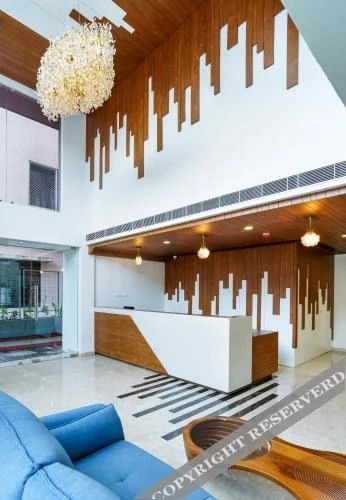 Коччи: The Trios Hotel