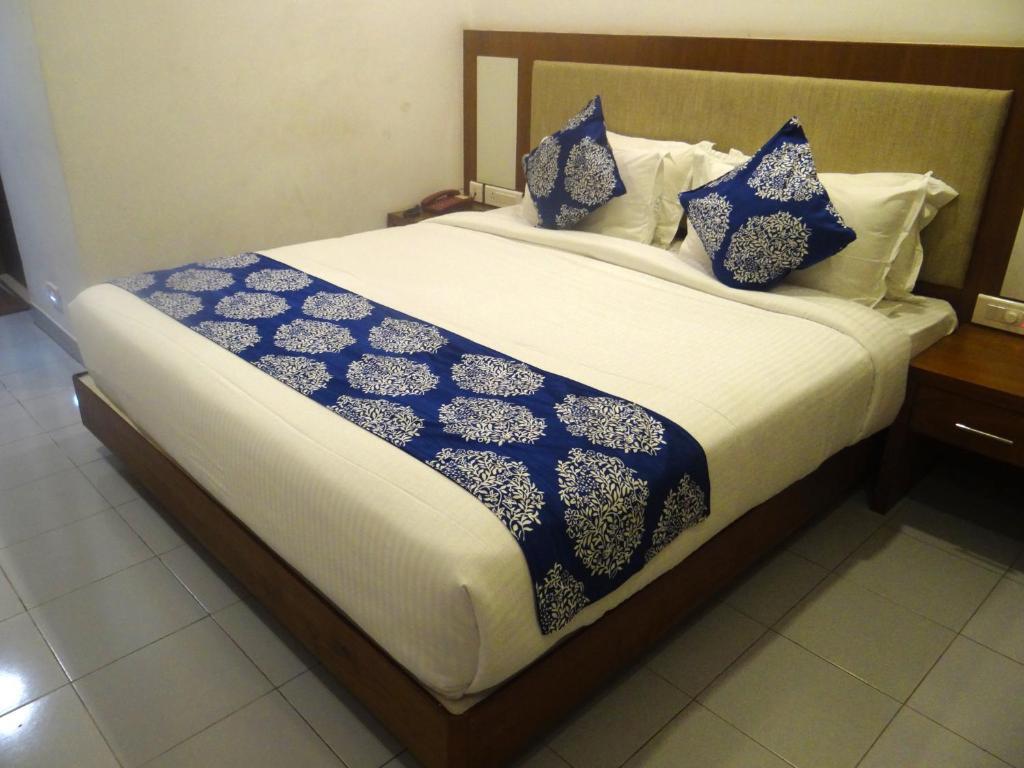 Вайпин: Gopika Regency