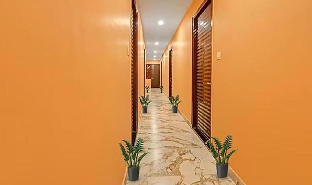 Канпур: Fabhotel Metro Inn