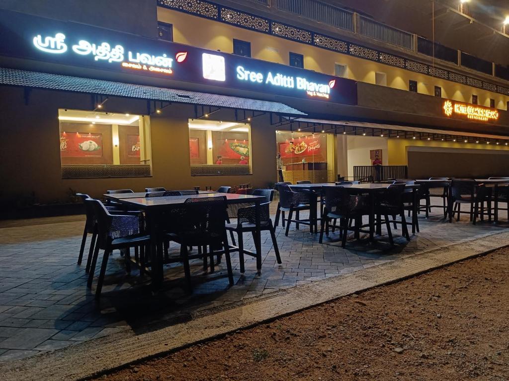 Eraniel: Hotel Comorin Grand