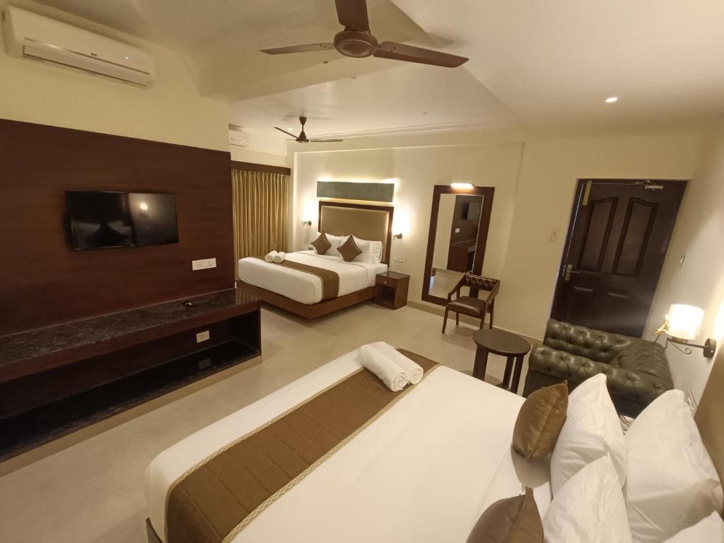 Eraniel: Hotel Comorin Grand