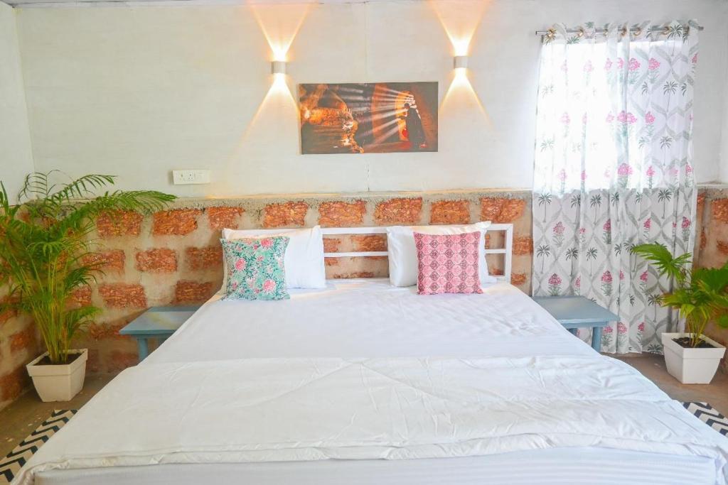 Карвар: The Acanti Gokarna