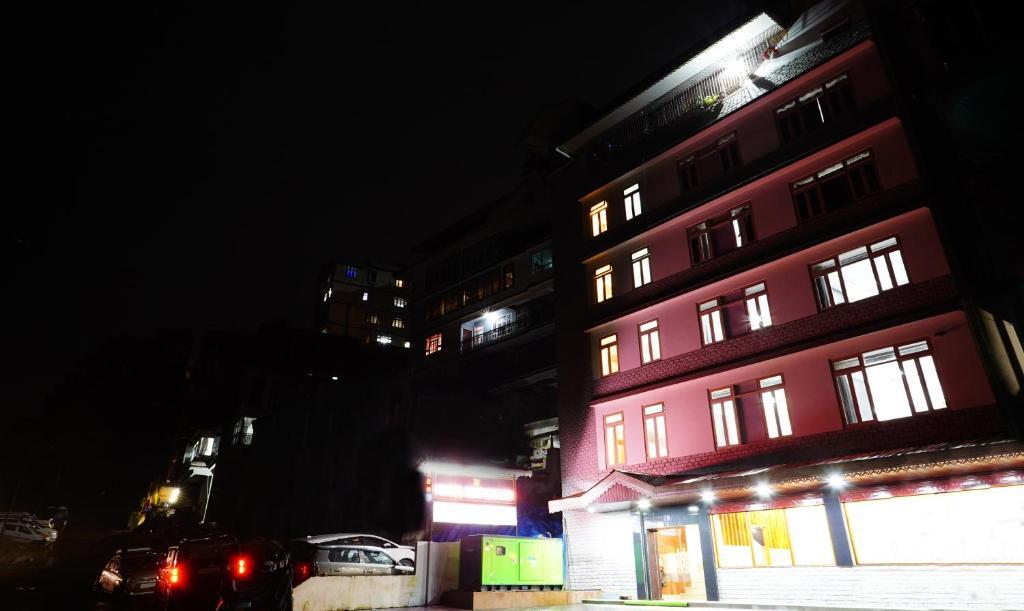 Гангток: Treebo Trend Himalayan Residency Downtown