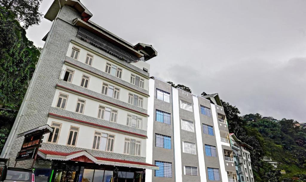 Гангток: Treebo Trend Himalayan Residency Downtown