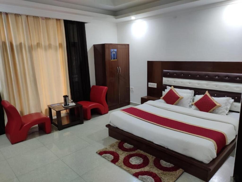 Касоль: Hotel vansh