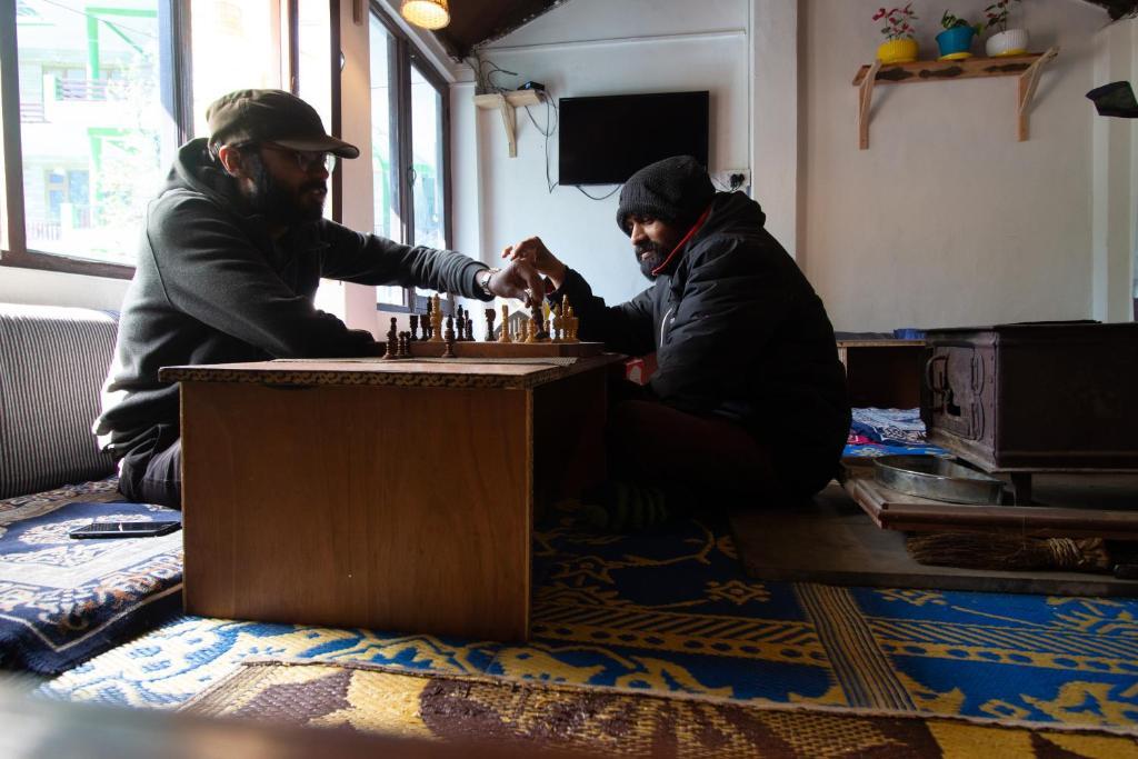 Касоль: The Royal Orchard Kasol