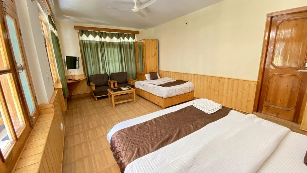 Касоль: Hotel Purnima River View