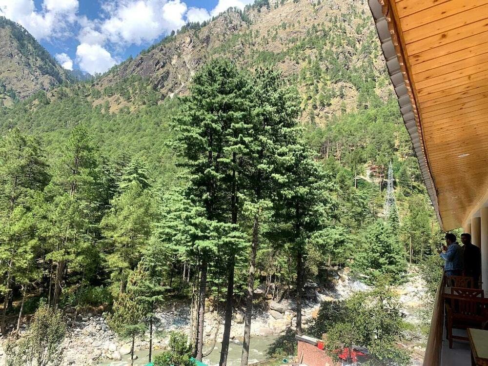 Касоль: Hotel Purnima River View